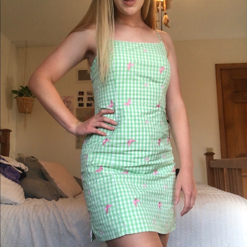 Lilly Pulitzer green gingham butterfly embroidered dress🌿